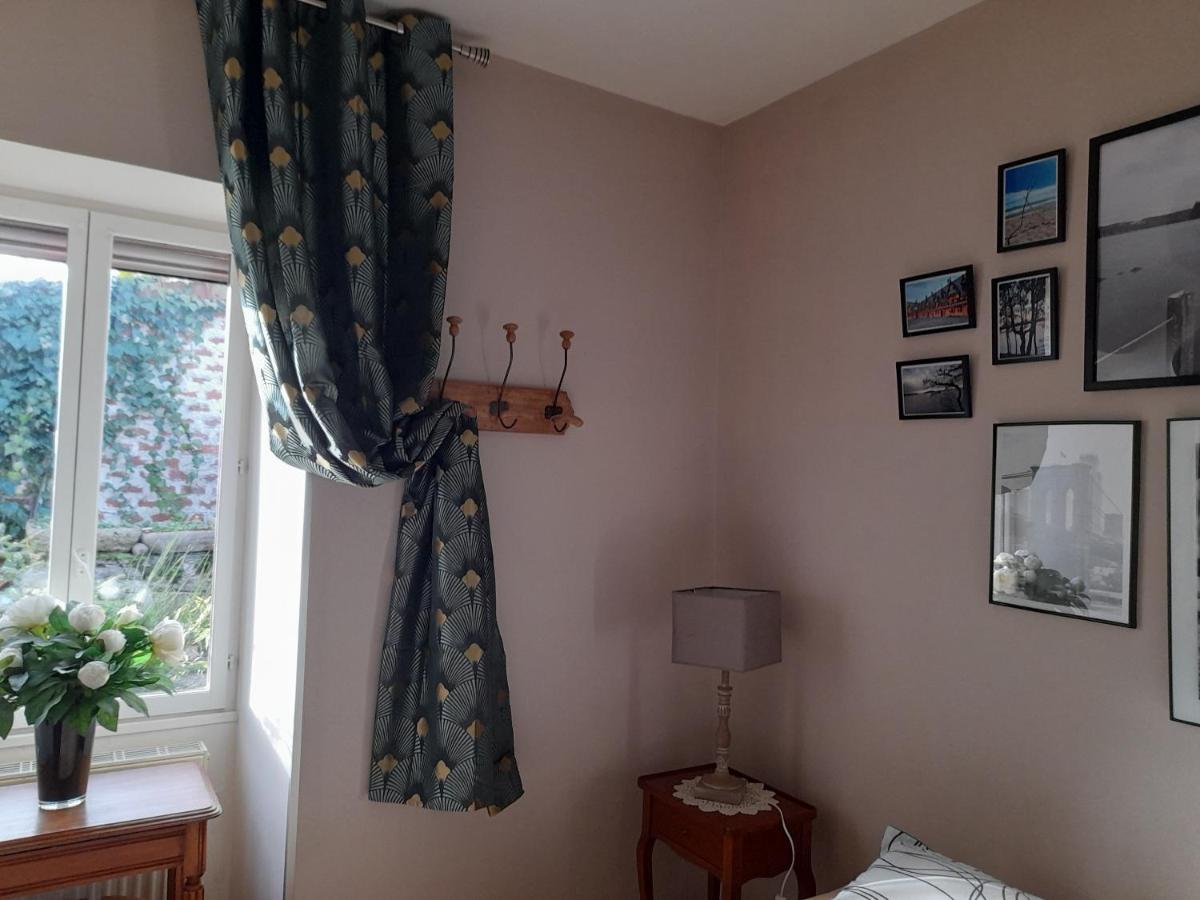 Aux Glycines Bed & Breakfast Marcilly-Ogny Eksteriør bilde