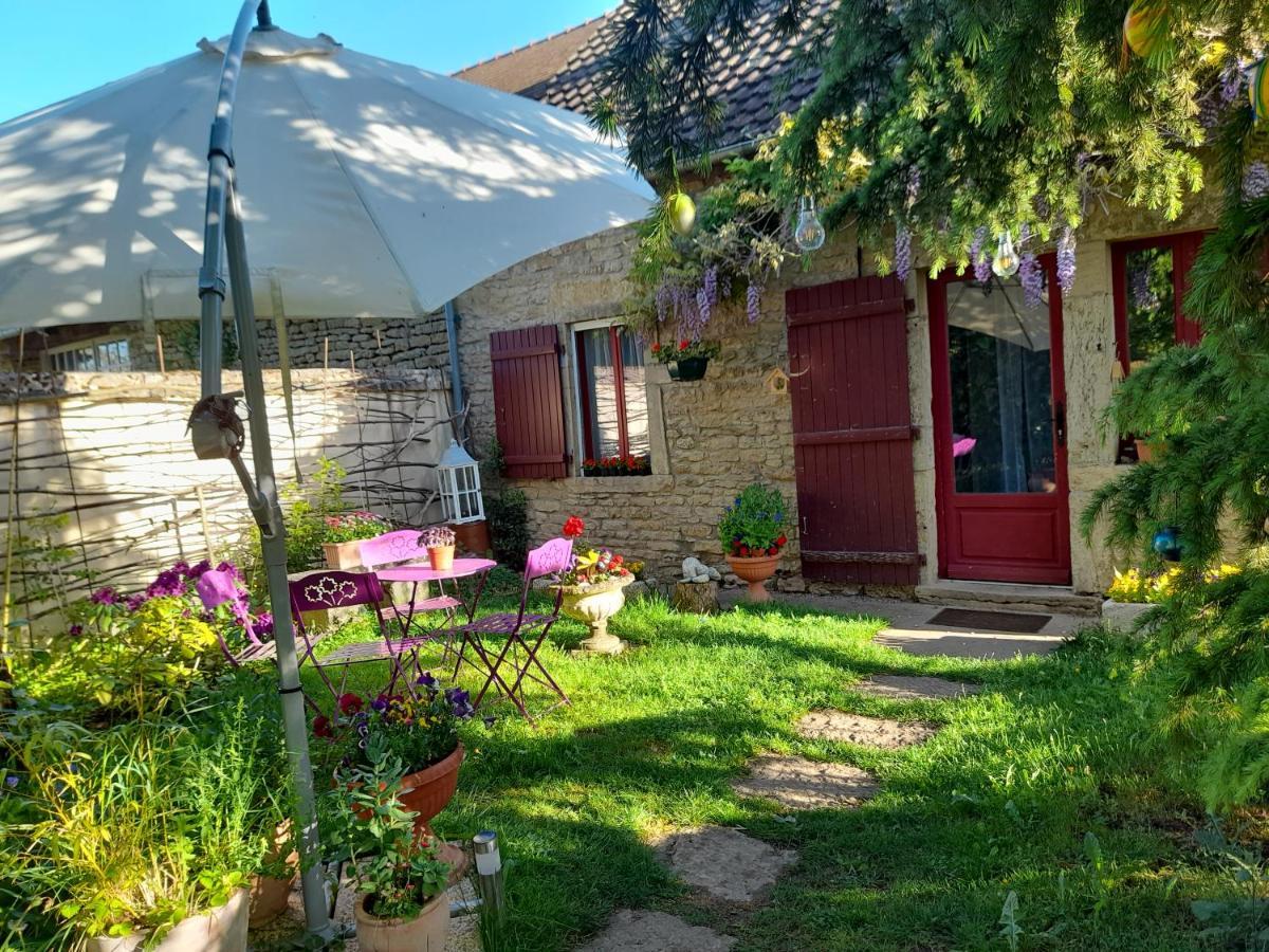 Aux Glycines Bed & Breakfast Marcilly-Ogny Eksteriør bilde